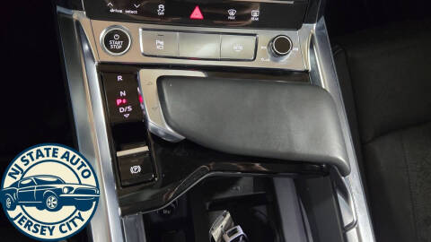 2021 Audi e-tron quattro Premium Plus