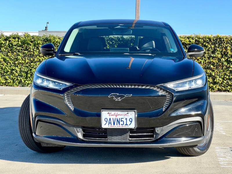 2022 Ford Mustang Mach-E Select