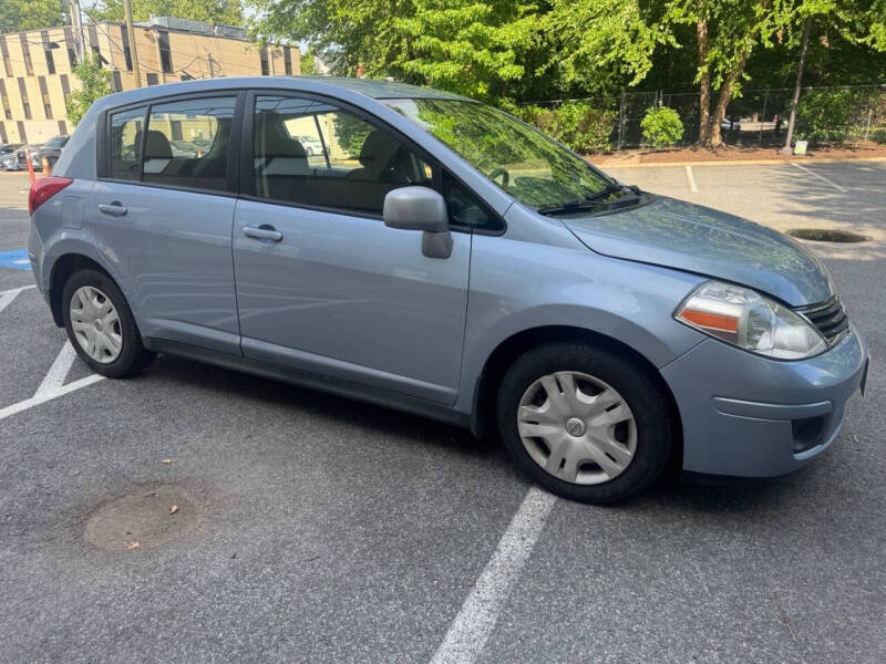 2011 Nissan Versa 1.8 S
