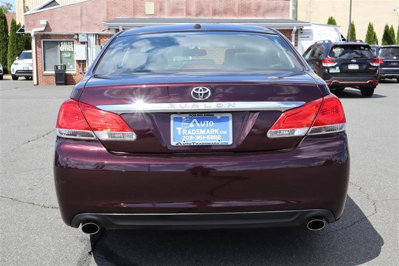 2011 Toyota Avalon