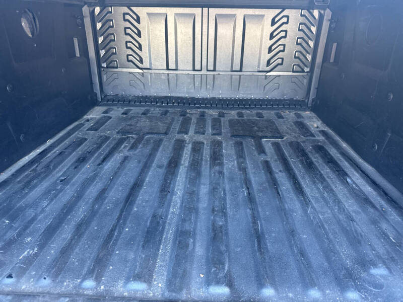 2010 Chevrolet Avalanche LS