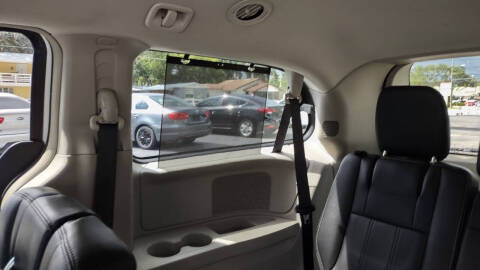 2015 Chrysler Town and Country Touring