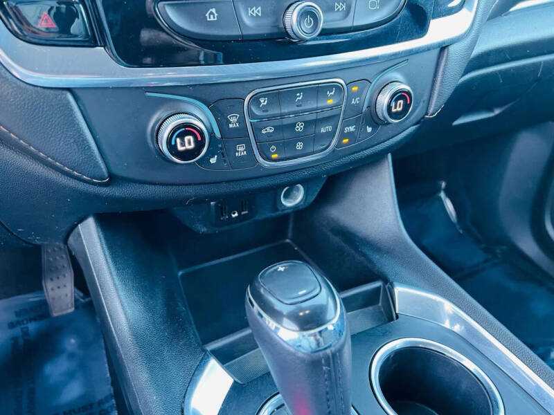 2019 Chevrolet Traverse LT Cloth