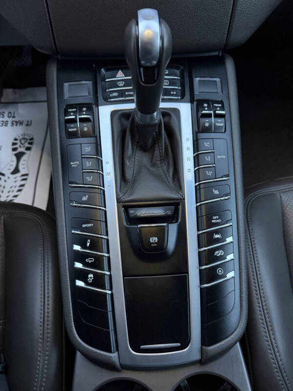 2017 Porsche Macan GTS