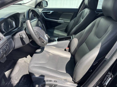 2016 Volvo V60 T5 Premier