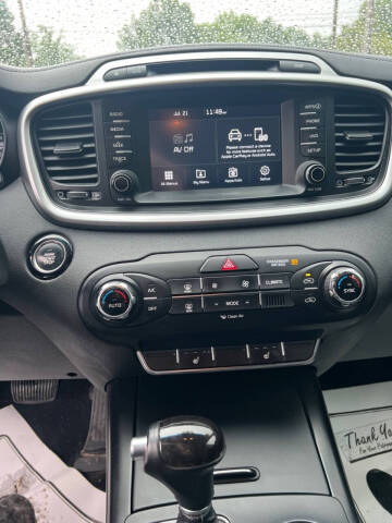 2017 Kia Sorento LX