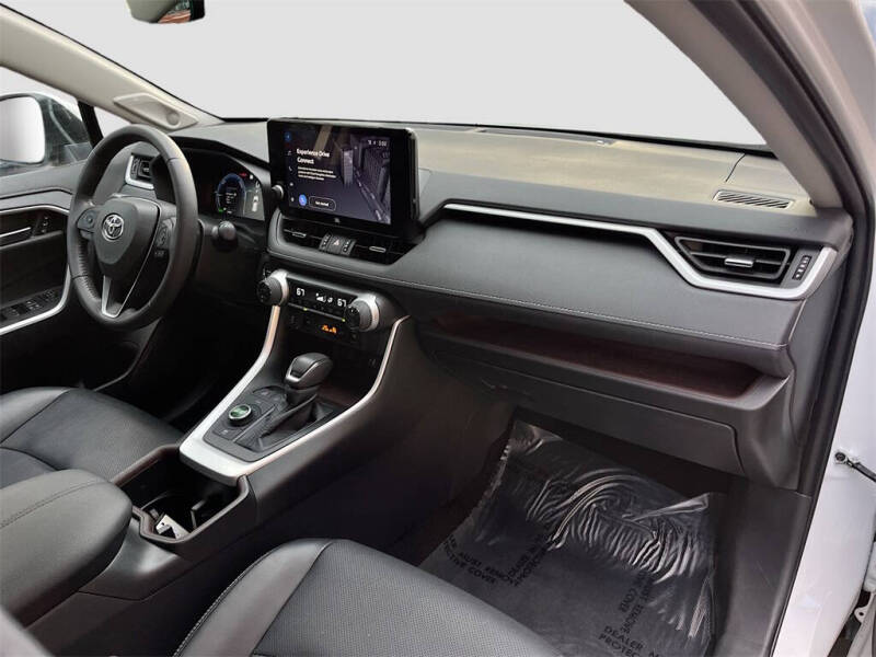 2024 Toyota RAV4 Hybrid Limited