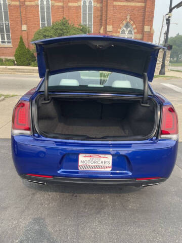 2019 Chrysler 300 S