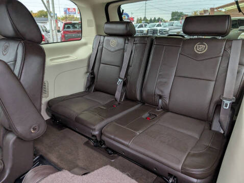 2014 Cadillac Escalade Platinum