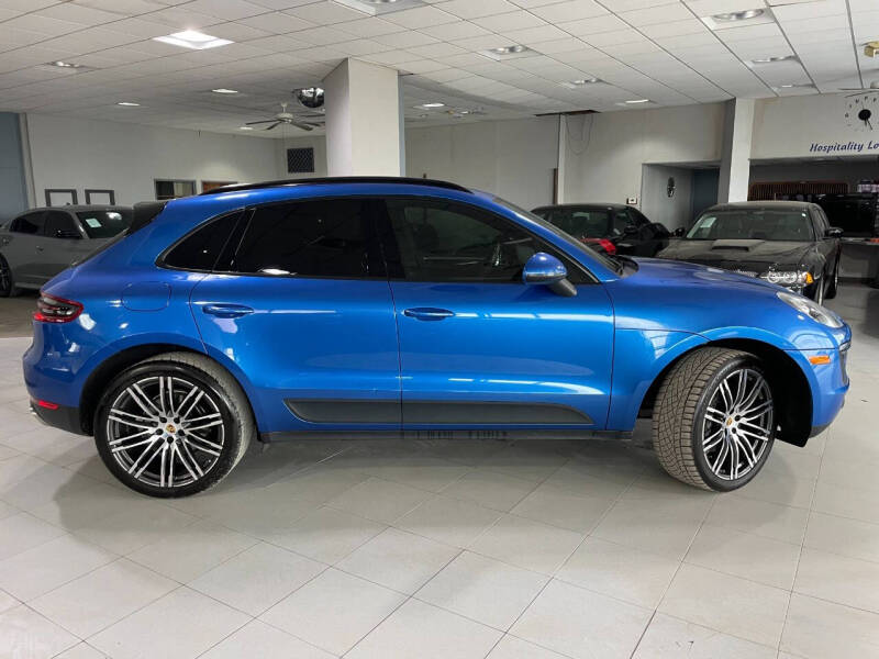 2017 Porsche Macan