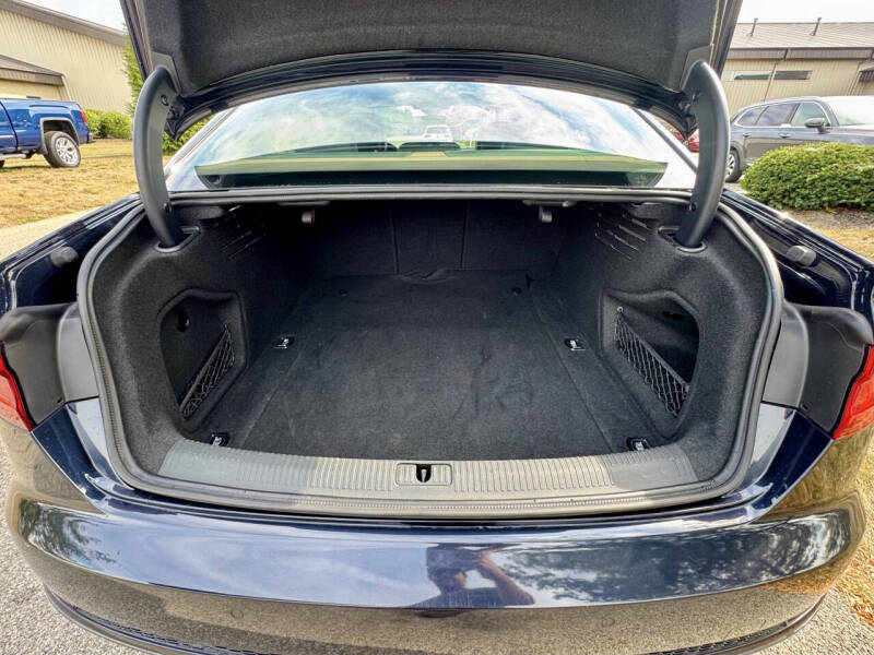 2017 Audi A4 2.0T quattro Premium Plus