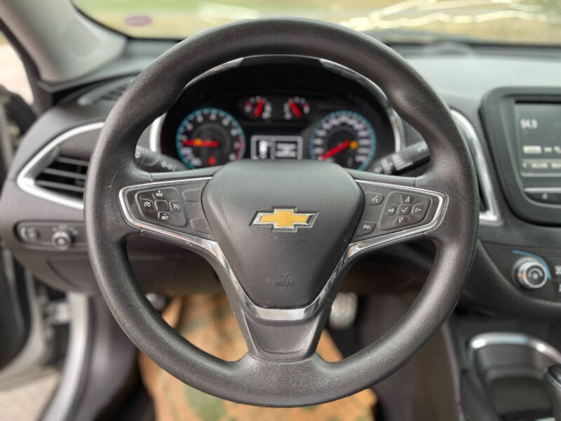 2017 Chevrolet Malibu LT