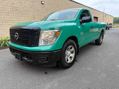 2017 Nissan Titan SV