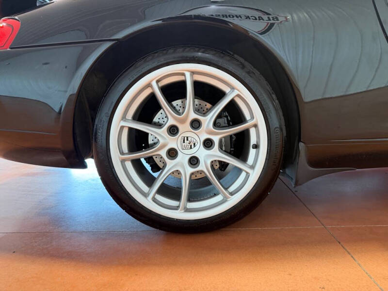 2001 Porsche 911 Carrera