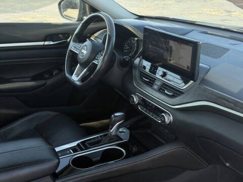 2023 Nissan Altima 2.5 SL