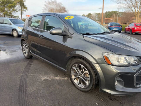 2017 Chevrolet Sonic LT Auto