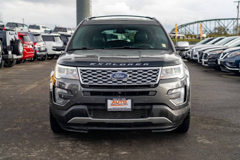 2017 Ford Explorer Platinum