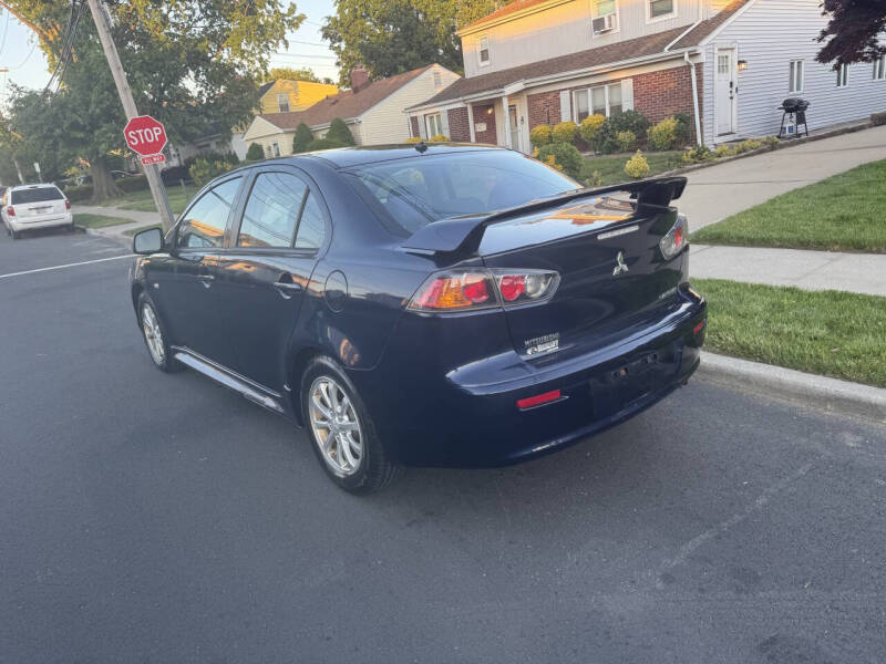 2014 Mitsubishi Lancer ES