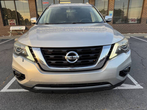 2017 Nissan Pathfinder SV