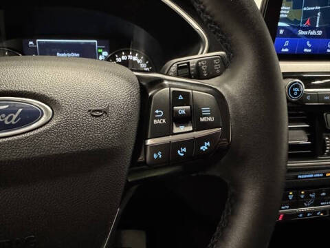 2022 Ford Escape Hybrid SEL