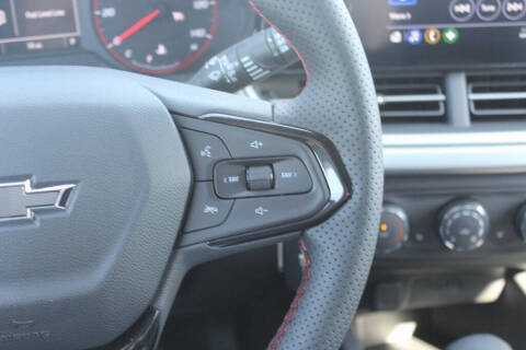 2025 Chevrolet Trax RS