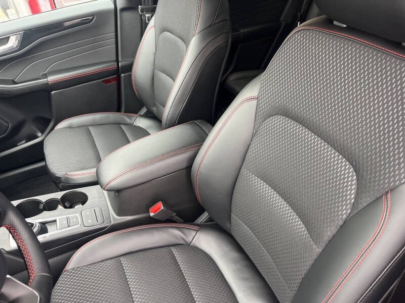 2026 Ford Escape ST-Line