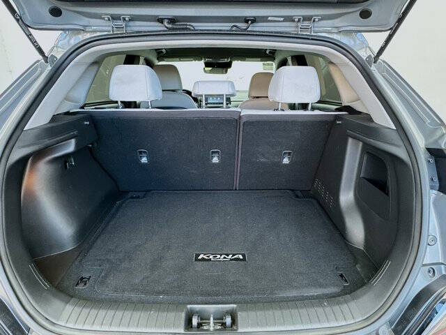 2023 Hyundai Kona SE