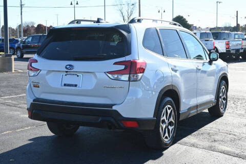 2024 Subaru Forester Premium