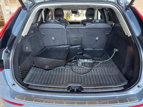 2022 Volvo XC60 Recharge T8 Inscription