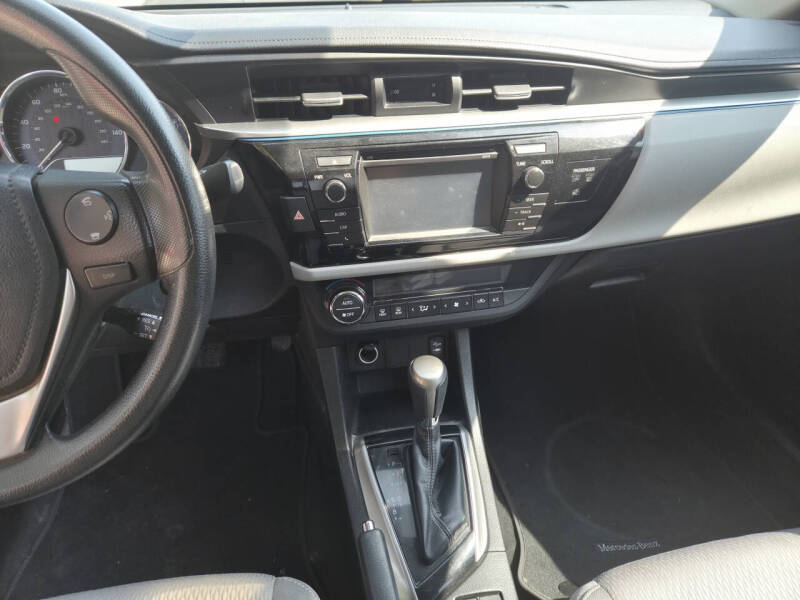 2014 Toyota Corolla LE