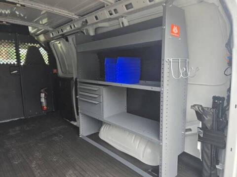 2025 GMC Savana 2500