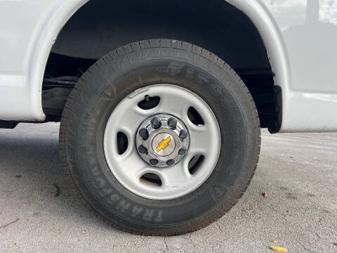 2016 Chevrolet Express 2500