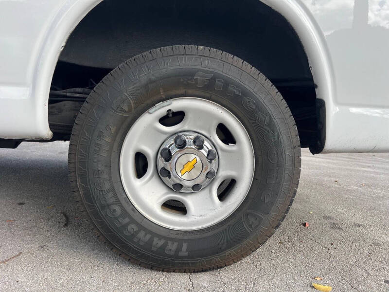 2016 Chevrolet Express 2500