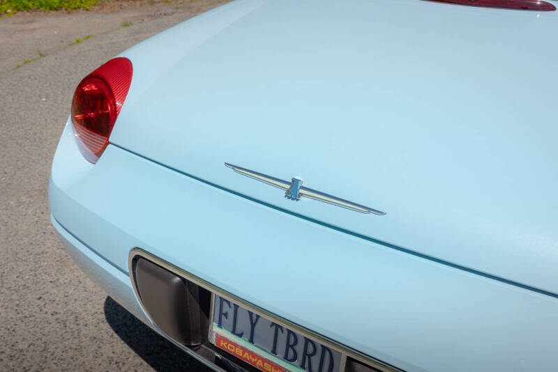 2003 Ford Thunderbird Premium