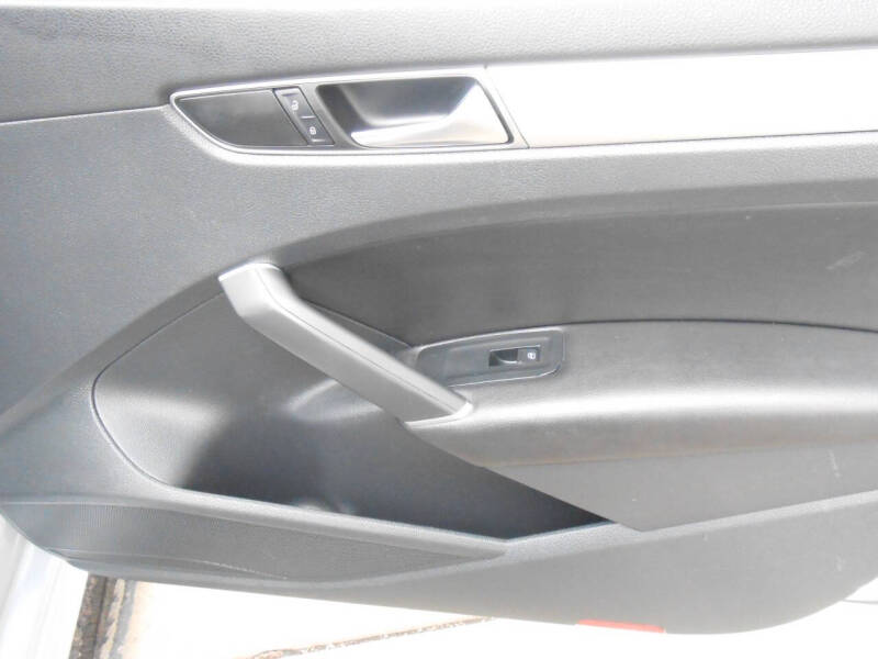 2019 Volkswagen Passat Wolfsburg