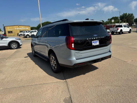 2026 Ford Expedition MAX Active
