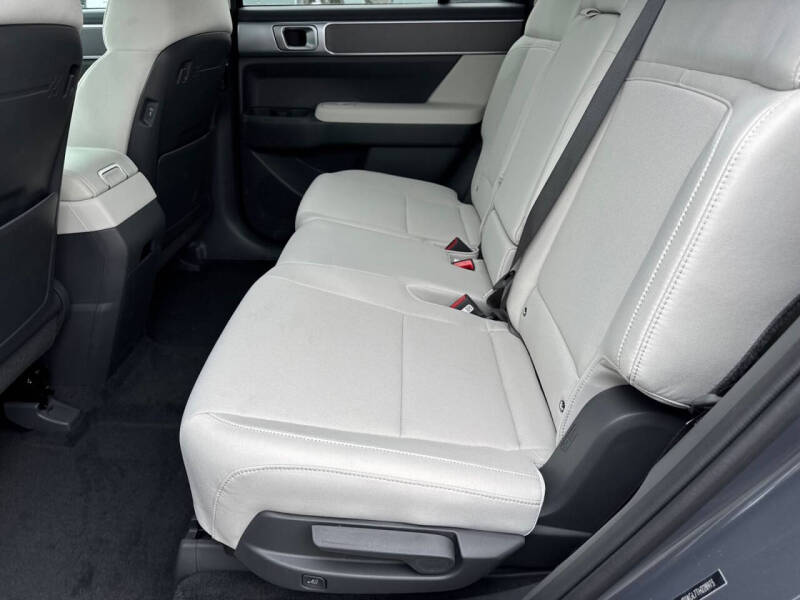2026 Hyundai Santa Fe SE
