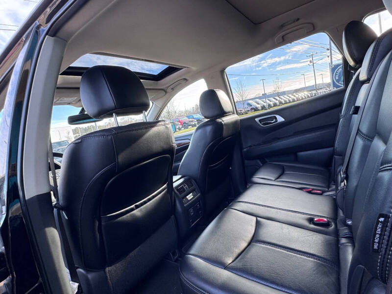 2018 Nissan Pathfinder Platinum