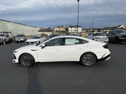 2025 Hyundai Sonata Hybrid SEL