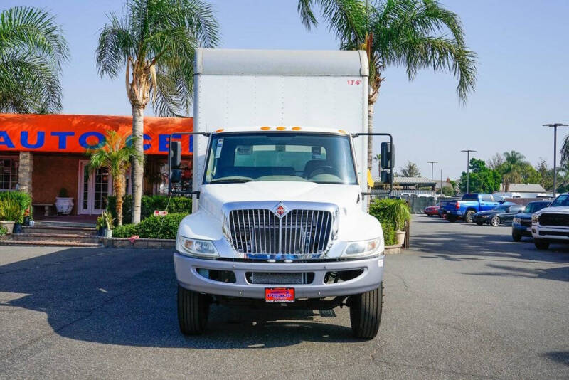 2017 International DuraStar 4300