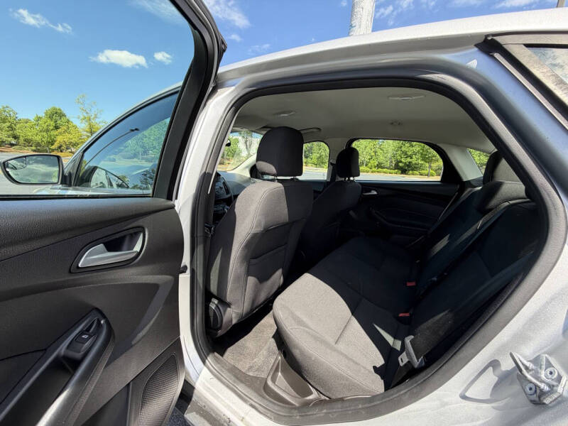 2017 Ford Focus SE