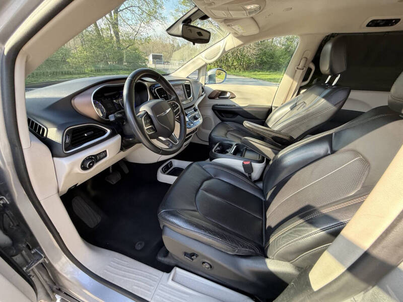 2018 Chrysler Pacifica Touring L