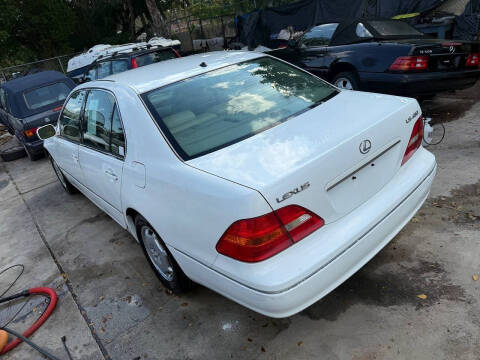 2002 Lexus LS 430