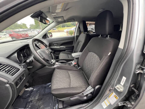 2020 Mitsubishi Outlander Sport ES