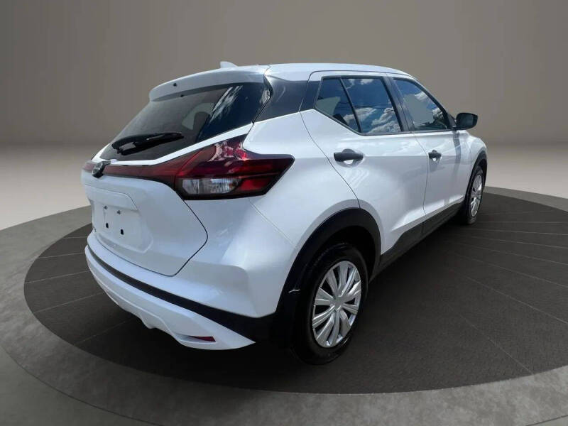 2023 Nissan Kicks S