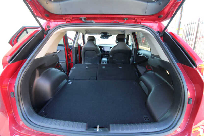 2023 Kia Niro Plug-In Hybrid EX