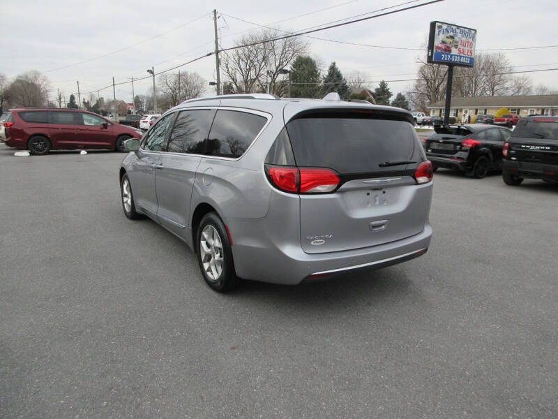 2018 Chrysler Pacifica Touring L Plus