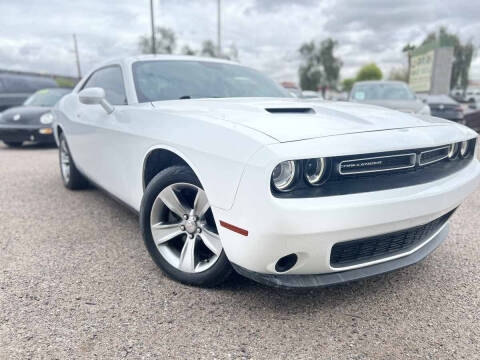 2016 Dodge Challenger SXT