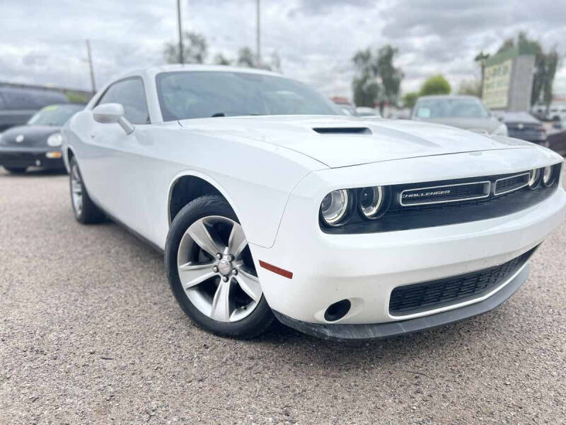 2016 Dodge Challenger SXT