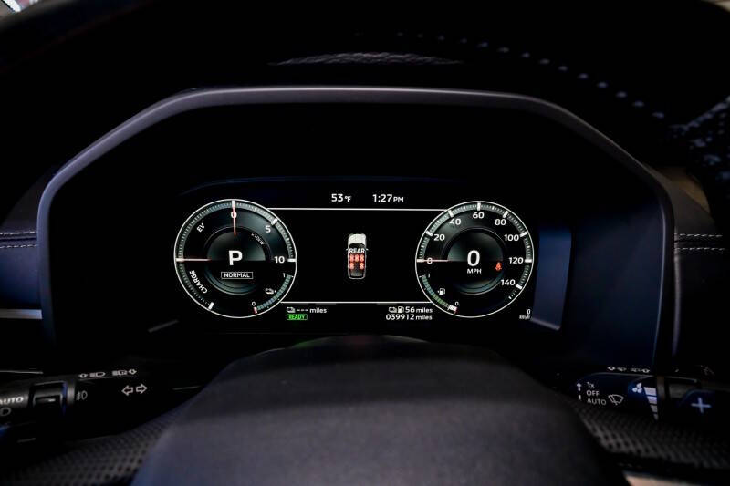 2023 Mitsubishi Outlander PHEV 40th Anniversary